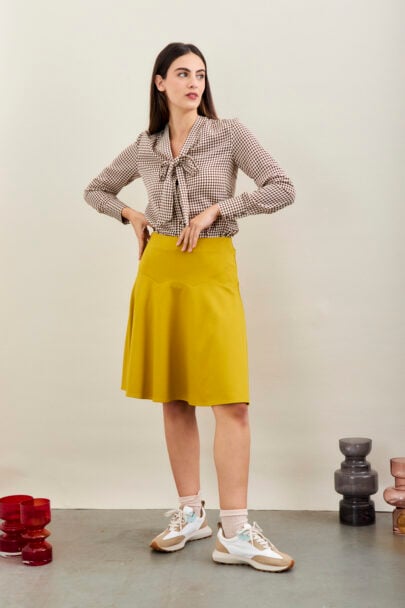 חצאית נדין בצבע צהוב