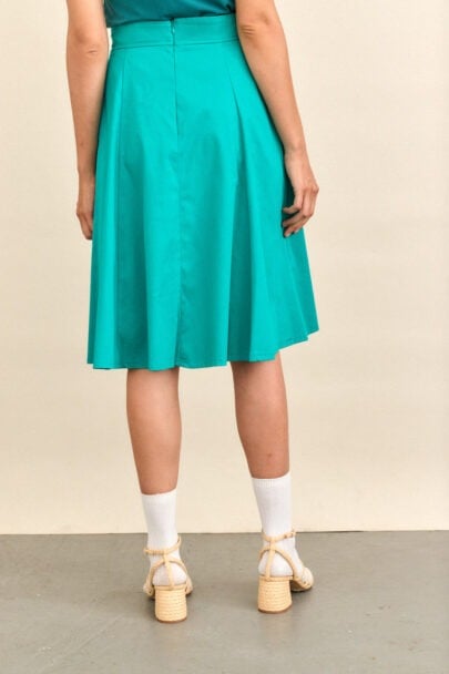 חצאית פנינה בצבע טורקיז
