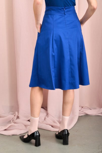 חצאית פנינה בצבע רויאל