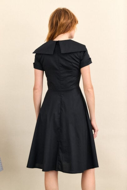 שמלת מריאן בצבע שחור