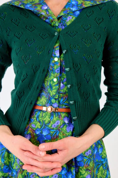 מתכווננת מון בצבע בריק